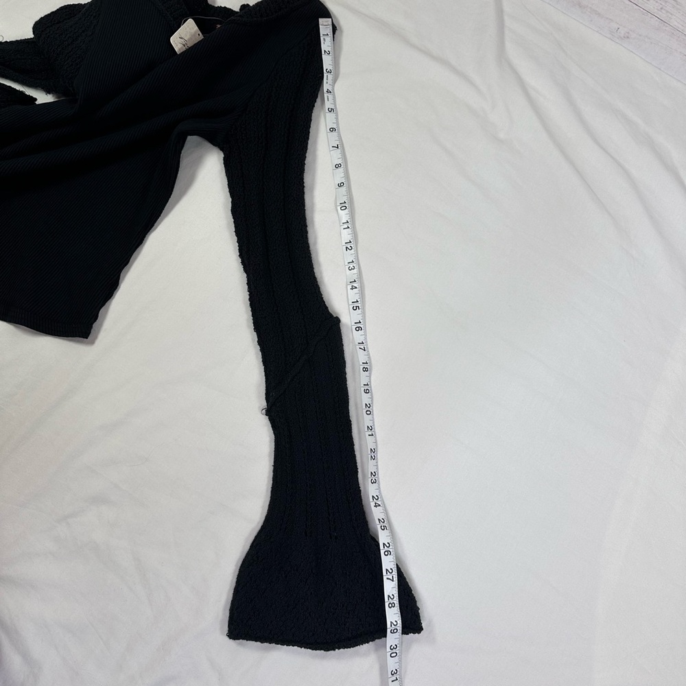 NWT Free People Cuffing Season Black Top Size XL - Picture 8 of 8